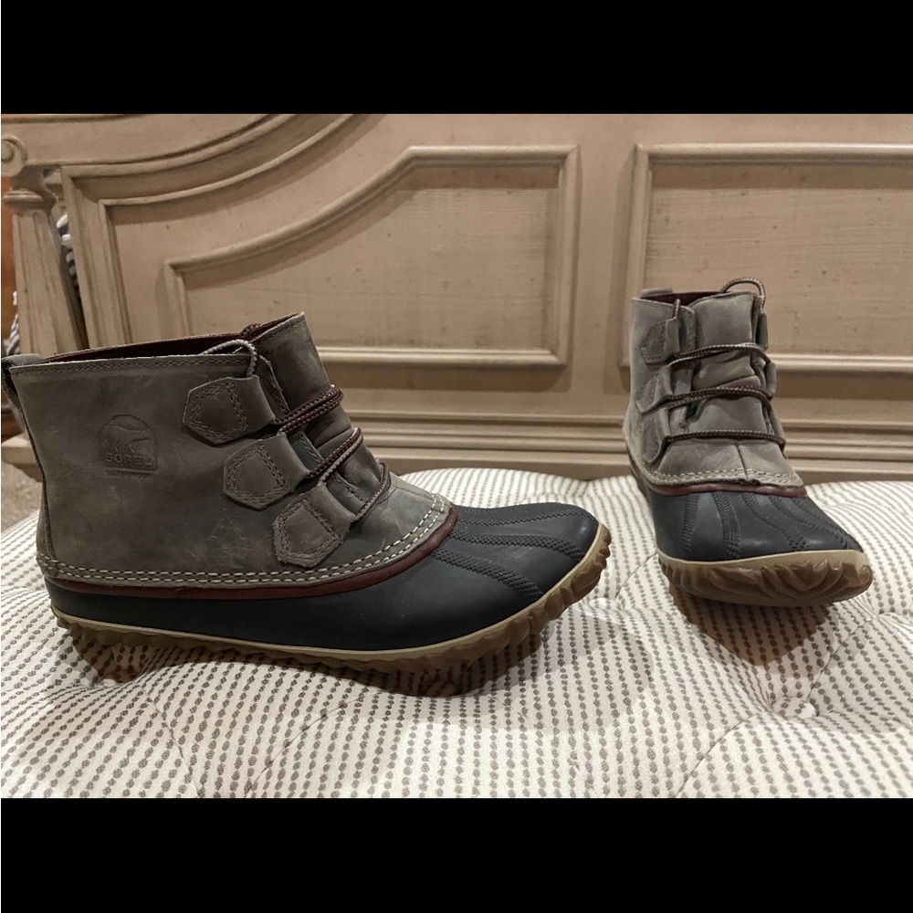 Sorel women Size 10 NWOB “ Chelsea out n about”